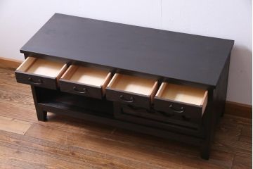 ラフジュ工房オリジナル　古建具リメイク　趣ある透かし彫りが和の風情感じる引き出し付きローボード(戸棚、収納棚、テレビボード)