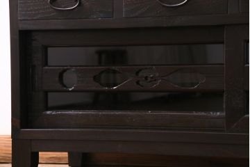 ラフジュ工房オリジナル　古建具リメイク　趣ある透かし彫りが和の風情感じる引き出し付きローボード(戸棚、収納棚、テレビボード)