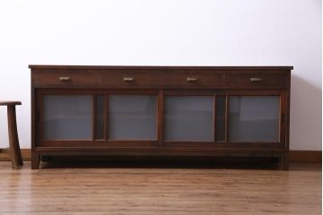 ラフジュ工房オリジナル　古い建具の枠が味わい深い横長のリビングボード(収納棚、戸棚)