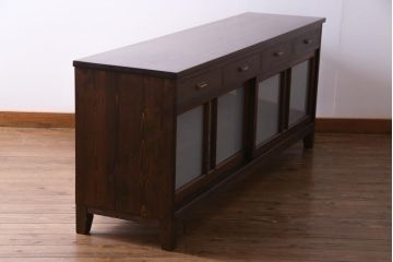 ラフジュ工房オリジナル　古い建具の枠が味わい深い横長のリビングボード(収納棚、戸棚)