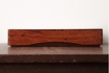 アンティーク雑貨　和製アンティーク　楠材　しっとりとした艶が美しいシンプルな文箱(木箱、収納箱)