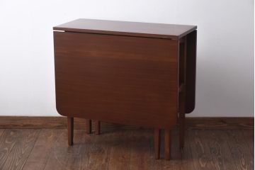 ヴィンテージ家具　北欧ビンテージ　チーク材　おしゃれで便利なバタフライテーブル(エクステンションテーブル、カフェテーブル)