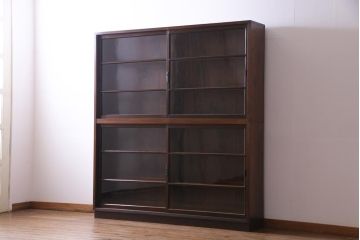 アンティーク家具　大正昭和期　シンプルで使い勝手の良い2段重ね収納棚(飾り棚、ガラス戸棚、本箱)(1)
