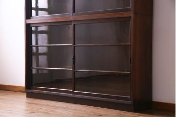 アンティーク家具　大正昭和期　シンプルで使い勝手の良い2段重ね収納棚(飾り棚、ガラス戸棚、本箱)(1)