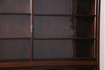 アンティーク家具　大正昭和期　シンプルで使い勝手の良い2段重ね収納棚(飾り棚、ガラス戸棚、本箱)(1)