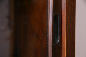 アンティーク家具　大正昭和期　シンプルで使い勝手の良い2段重ね収納棚(飾り棚、ガラス戸棚、本箱)(1)