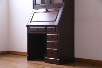 中古　北海道民芸家具　深みのある美しい木肌が上品な雰囲気漂うビューローブックケース(ライティングビューロー、机、本箱、収納棚)(定価約49万円)