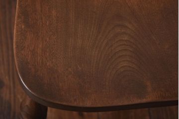 アンティーク家具　イギリスアンティーク　木のぬくもりと品のある佇まいが魅力的なチェア(ダイニングチェア、板座チェア)(1)