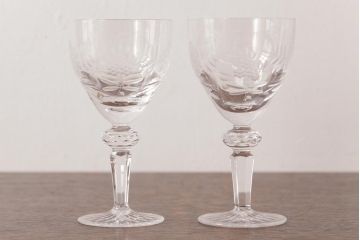 中古　MEISSEN(マイセン)　ブルーオニオン　グラヴィール彫刻が目を引くペアゴブレット(グラス)