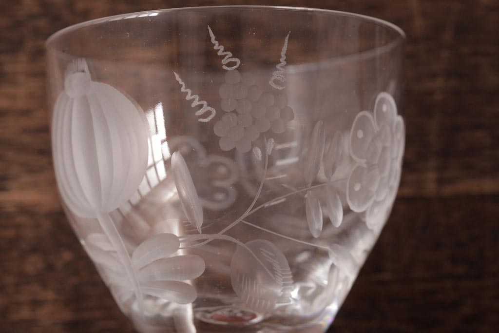 中古　MEISSEN(マイセン)　ブルーオニオン　グラヴィール彫刻が目を引くペアゴブレット(グラス)