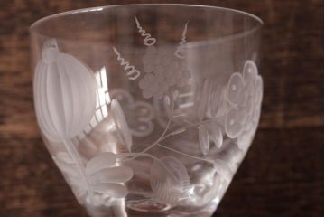 中古　MEISSEN(マイセン)　ブルーオニオン　グラヴィール彫刻が目を引くペアゴブレット(グラス)