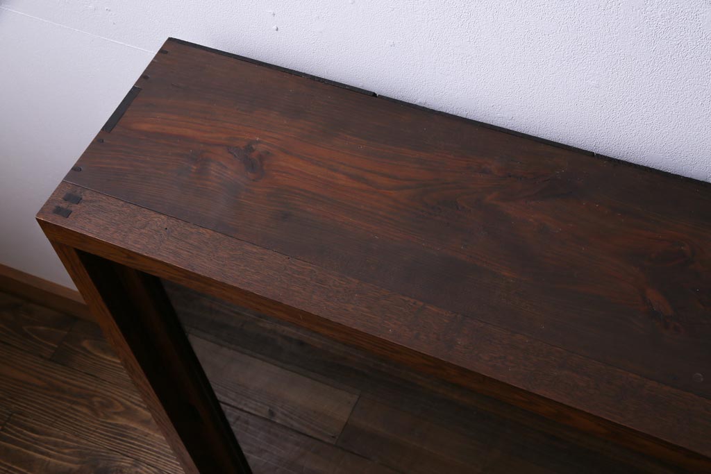 レトロ家具　和製アンティーク　大正昭和初期　前面ナラ材　レトロな佇まいが味わい深い薄型のガラス収納棚(戸棚、サイドボード)