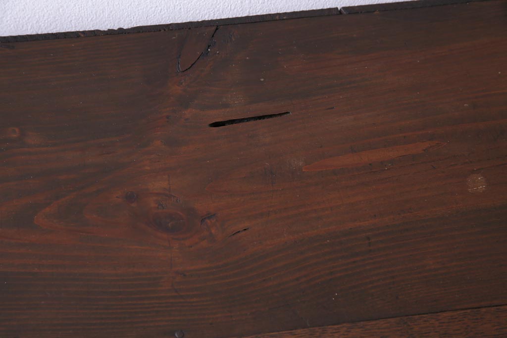 レトロ家具　和製アンティーク　大正昭和初期　前面ナラ材　レトロな佇まいが味わい深い薄型のガラス収納棚(戸棚、サイドボード)