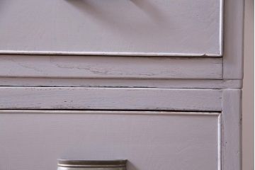 和製アンティーク　ペイント家具　レトロなデザインとシャビーな雰囲気がお洒落な重ねチェスト(引き出し、収納たんす、整理箪笥)(R-034541)