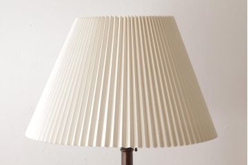 中古　松本民芸家具　上質さを際立たせるデザインのA型フロアスタンド(照明)