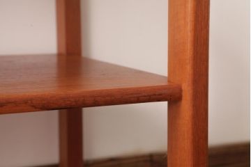 ヴィンテージ家具　イギリスビンテージ　チーク材　レトロな雰囲気漂うシンプルなワゴン(トロリー)