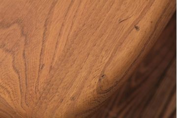 ヴィンテージ家具　イギリスビンテージ　ERCOL(アーコール)　ニレ材　ナチュラルな色味のコーヒーテーブル(センターテーブル)