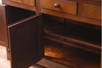 中古　特注品　松本民芸家具　上品な高級感漂う特大サイズの食器棚(キャビネット、飾り棚)(定価約200万円)