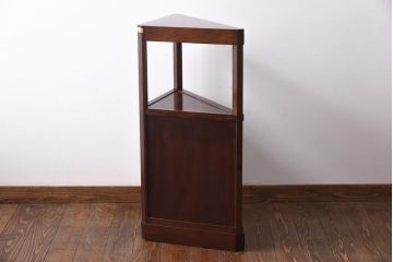 中古　松本民芸家具　シックな扉のデザインの隅棚(コーナーキャビネット、収納棚)