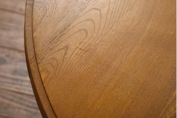 レトロ家具　昭和レトロ　栓材　あたたかな空間づくりに活躍するコーヒーテーブル(ラウンドテーブル、花台)