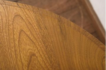 レトロ家具　昭和レトロ　栓材　あたたかな空間づくりに活躍するコーヒーテーブル(ラウンドテーブル、花台)