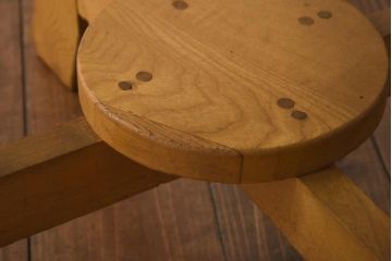 レトロ家具　昭和レトロ　栓材　あたたかな空間づくりに活躍するコーヒーテーブル(ラウンドテーブル、花台)