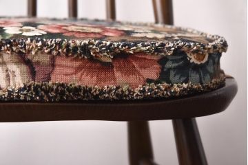 ヴィンテージ家具　イギリスビンテージ　ERCOL(アーコール)　ゴールドスミス　クッション付きダイニングチェア(椅子)(3)