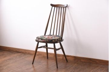 ヴィンテージ家具　イギリスビンテージ　ERCOL(アーコール)　ゴールドスミス　クッション付きダイニングチェア(椅子)