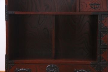 中古　仙台民芸箪笥(仙台箪笥)　欅産業　拭き漆塗り　華やかな金具の茶箪笥(茶棚、飾り棚)