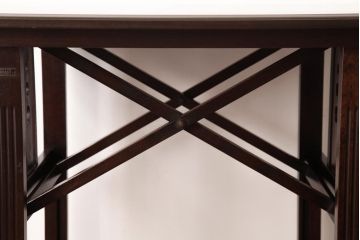 中古　山葉(ヤマハ、日本楽器)　レトロモダンな折りたたみ式のサイドテーブル(折り畳み机)