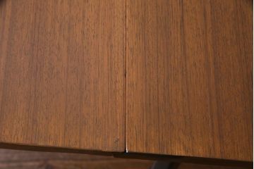 ヴィンテージ家具　イギリスビンテージ　G-PLAN(ジープラン)　BBシリーズ　北欧スタイルらしいモダンなデザインが素敵なバタフライテーブル(拡張式テーブル、ダイニングテーブル)