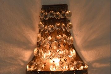 フランスビンテージ　金属製　エンパイア様式　ガラスドロップがお洒落な小振りなウォールランプ(壁掛け照明)(2)