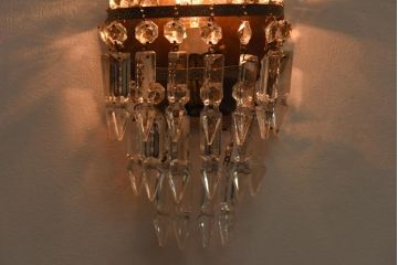 フランスビンテージ　金属製　エンパイア様式　ガラスドロップがお洒落な小振りなウォールランプ(壁掛け照明)(2)