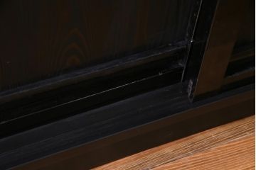 ラフジュ工房オリジナル　古建具リメイク　味わいある佇まいが魅力的な収納棚(下駄箱、戸棚、サイドボード)