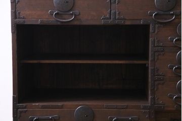 アンティーク家具　和製アンティーク　明治大正期　総桐材　味わいと渋さが格好良い関東帳場箪笥(時代箪笥、和タンス、桐箪笥、桐たんす)