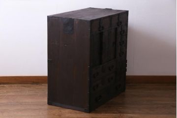 アンティーク家具　和製アンティーク　明治大正期　総桐材　味わいと渋さが格好良い関東帳場箪笥(時代箪笥、和タンス、桐箪笥、桐たんす)