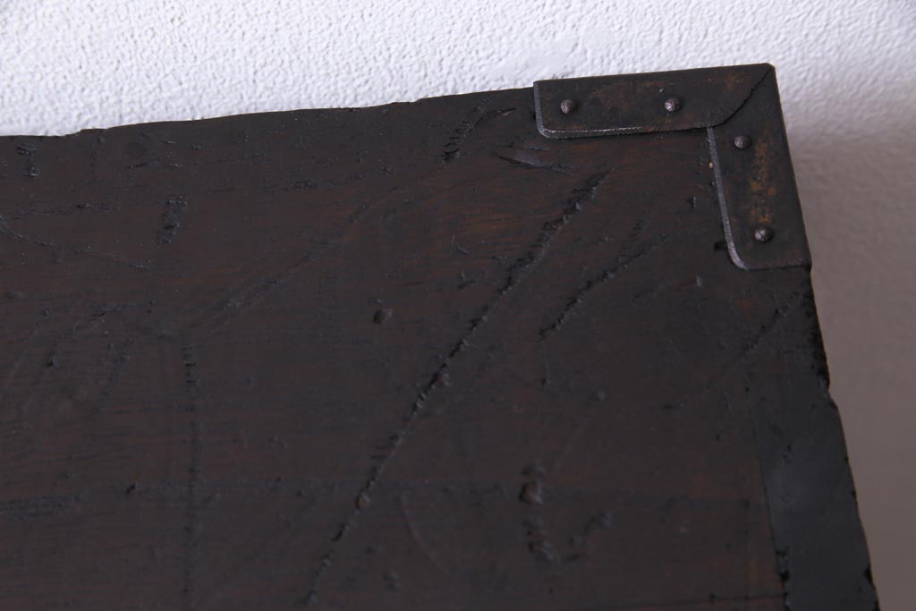 アンティーク家具　和製アンティーク　明治大正期　総桐材　味わいと渋さが格好良い関東帳場箪笥(時代箪笥、和タンス、桐箪笥、桐たんす)