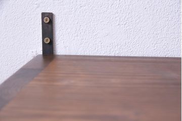 ラフジュ工房オリジナル　建具リメイク　シンプルな中に渋さのある壁掛け戸棚(ウォールシェルフ、吊り戸棚)(1)