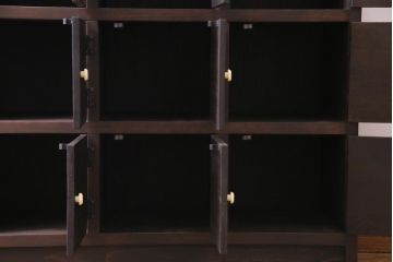 ラフジュ工房オリジナル　3×3マス　落ち着いた色合いの扉付きマス目棚・右開き(収納棚、ロッカー、戸棚、店舗什器)(R-034609)