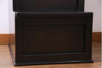 中古　高級品　　民芸城山　モダンデザインが目を惹く一閑張り階段箪笥(一貫張り、小物収納)