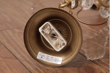 フランスビンテージ　噴水装飾付き　真鍮のフレームがシックなケージ型4灯シャンデリア(天井照明、吊り下げ照明)(R-034614)