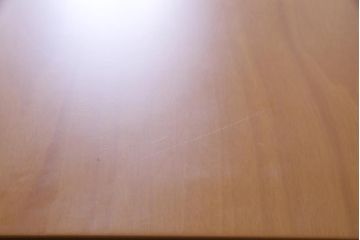 中古　arflex(アルフレックス)　TAVORO NAVE(タボロ・ナーベ)　ダイニングテーブル(定価約39万4千円)