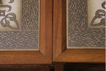 ヴィンテージ家具　北欧ビンテージ　チーク材　ミッドセンチュリーな雰囲気漂うタイルトップのネストテーブル(サイドテーブル)