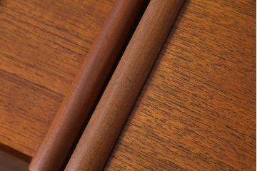 ヴィンテージ家具　北欧ビンテージ　G-PLAN(ジープラン)　チーク材　温かみのある木味のネストテーブル(サイドテーブル)