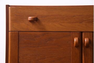 ヴィンテージ家具　北欧ビンテージ　デンマーク　DOMINO MOBLER　キャビネット(カウンターキャビネット、収納棚)