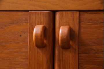 ヴィンテージ家具　北欧ビンテージ　デンマーク　DOMINO MOBLER　キャビネット(カウンターキャビネット、収納棚)