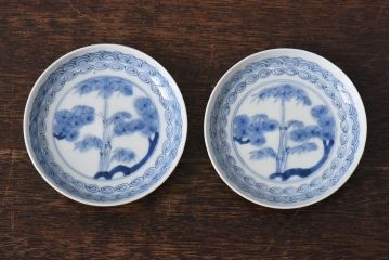 江戸期　竹文　濃淡の色使いが素敵な染付小皿2枚セット(3寸皿)