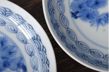 江戸期　竹文　濃淡の色使いが素敵な染付小皿3枚セット(3寸皿)