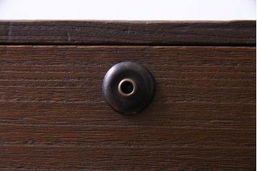 アンティーク家具　和製アンティーク　総桐材　立体的な鍵穴が目を引く小箪笥(小引き出し、和タンス、桐箪笥、桐たんす)