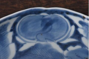 江戸期　伊万里焼　6寸　大輪の牡丹が魅力の染付皿2枚セット(中皿)(1)